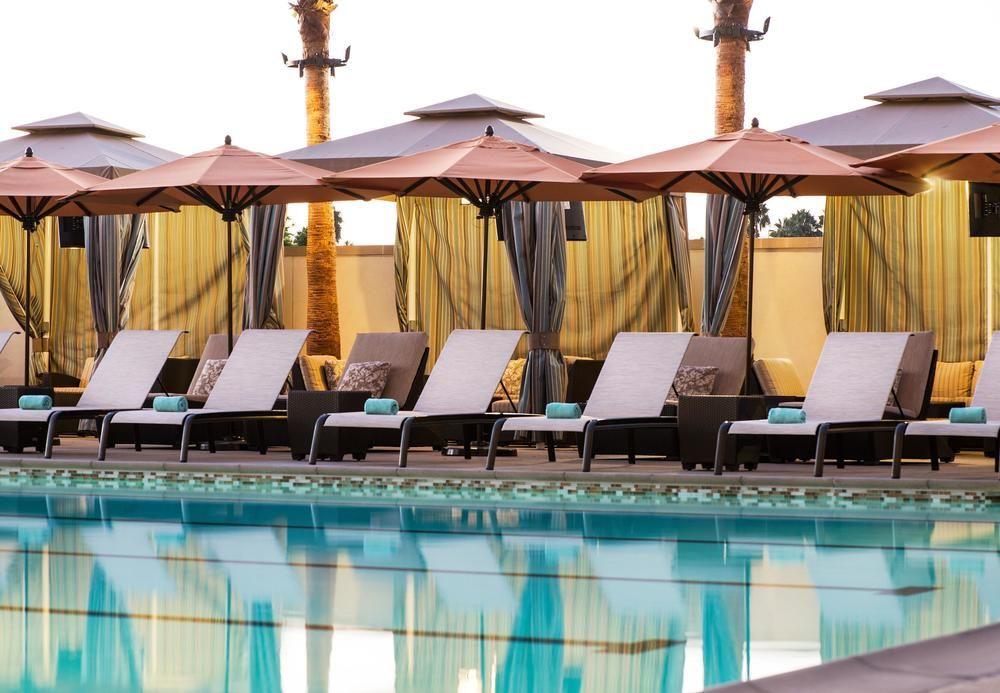 Courtyard By Marriott Irvine Spectrum Buitenkant foto