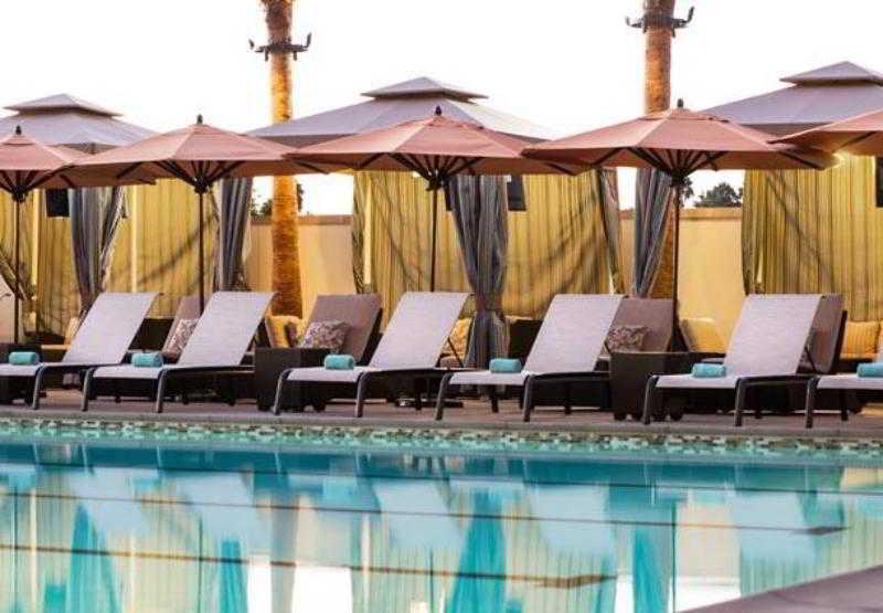 Courtyard By Marriott Irvine Spectrum Buitenkant foto