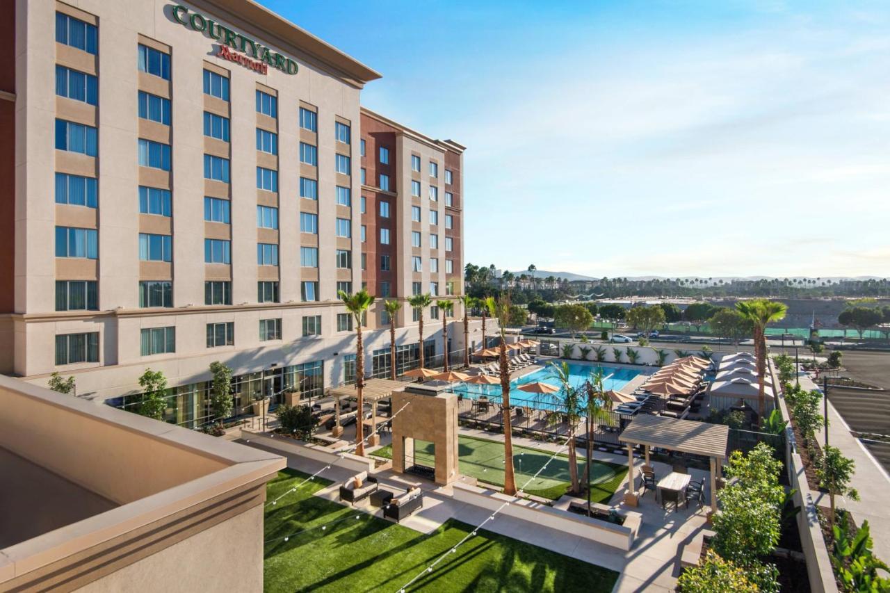 Courtyard By Marriott Irvine Spectrum Buitenkant foto
