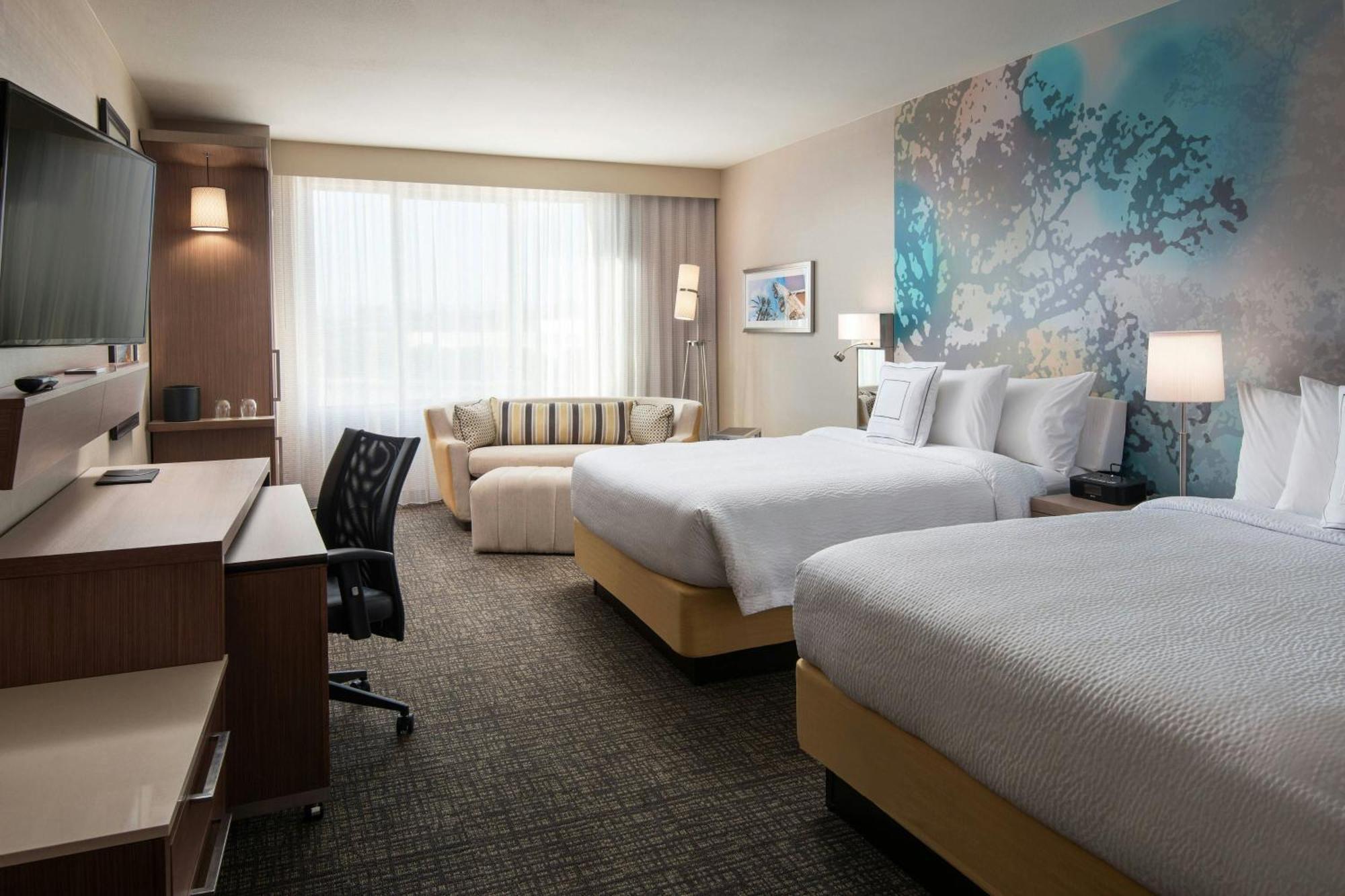 Courtyard By Marriott Irvine Spectrum Buitenkant foto